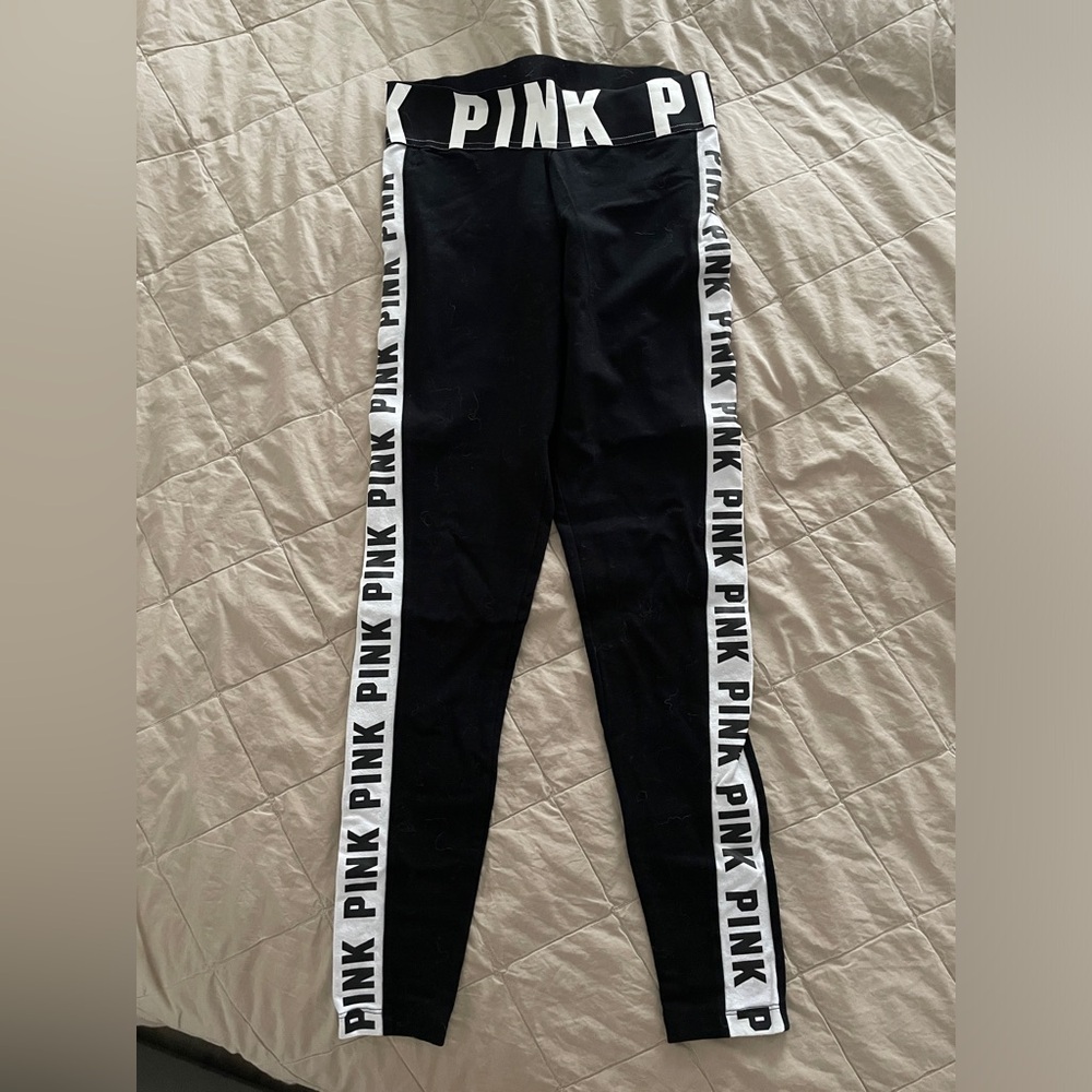 PINK Yoga XS Logo Leggings - Black